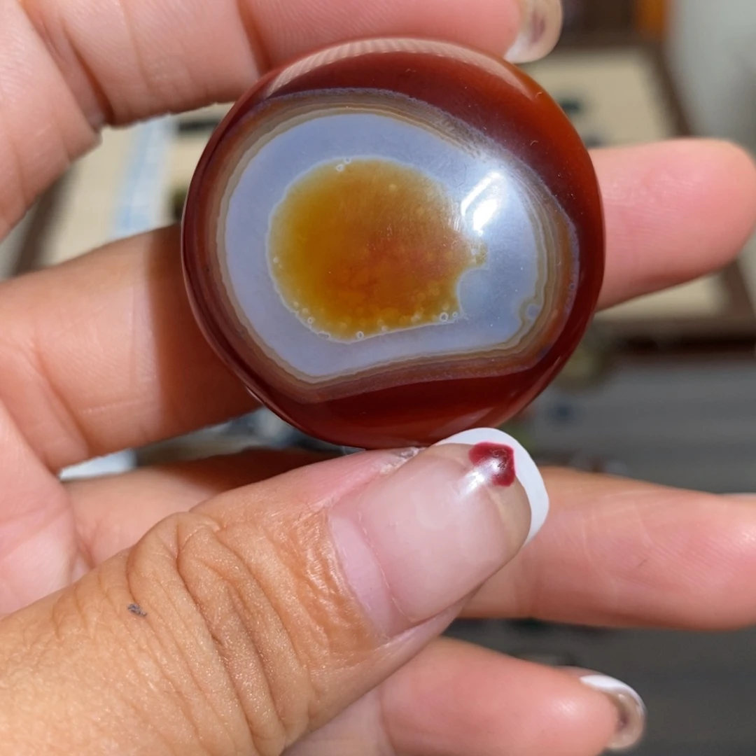 是***么玛瑙/玉髓未镶嵌手链