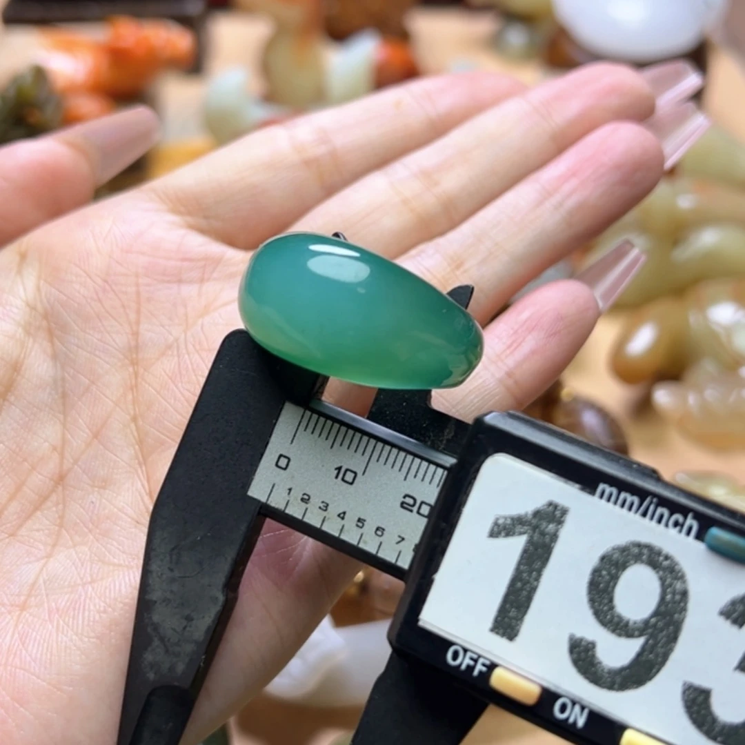 【闪购商品】玛瑙/玉髓颈饰未镶嵌
