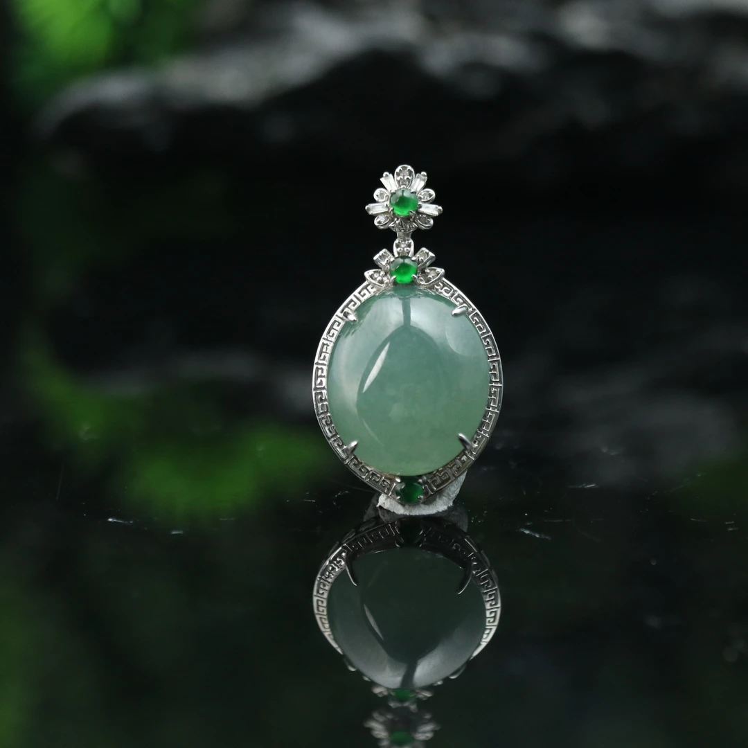 FC40天然缅甸翡翠A货18k蛋面吊坠/800067/保利厦门拍卖