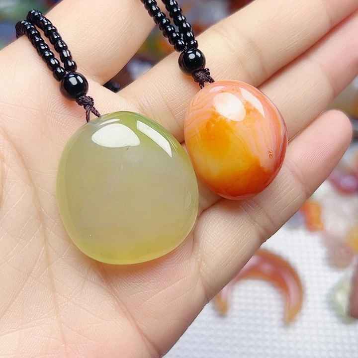 玛瑙/玉髓未镶嵌颈饰