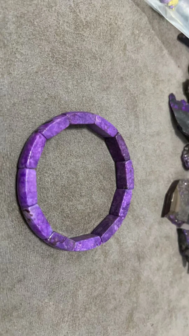 可塘工厂老料紫丝绒手牌多样性发一个 LL107