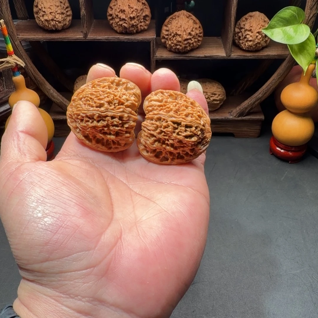 蘸***话文玩核桃把件南疆石蚂蚁拉丝凹底尺寸42