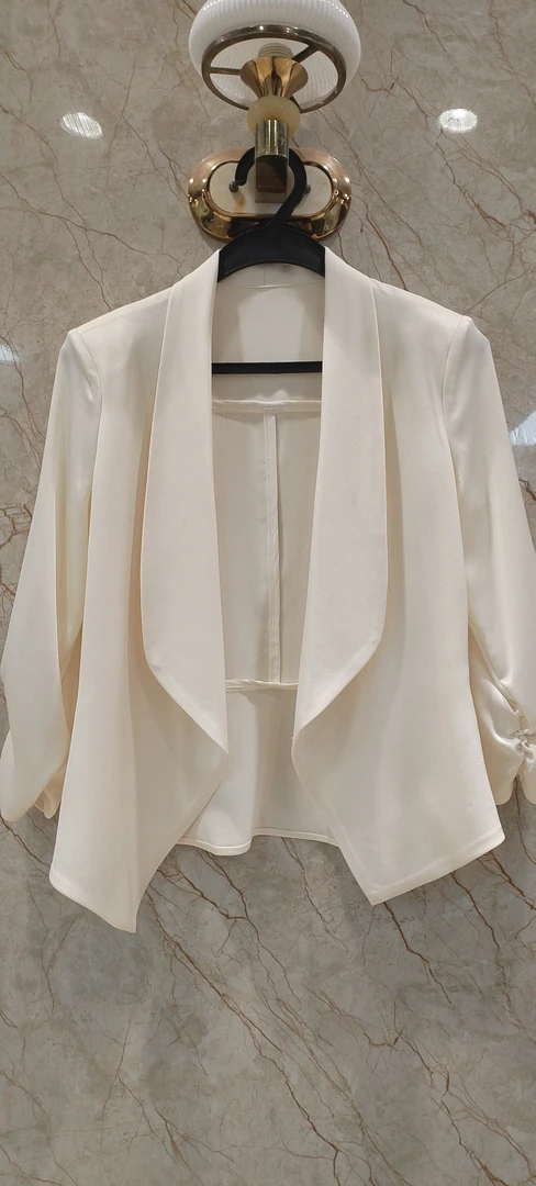 夏季薄款七分袖修身显瘦高级感百搭职业时尚女装西服