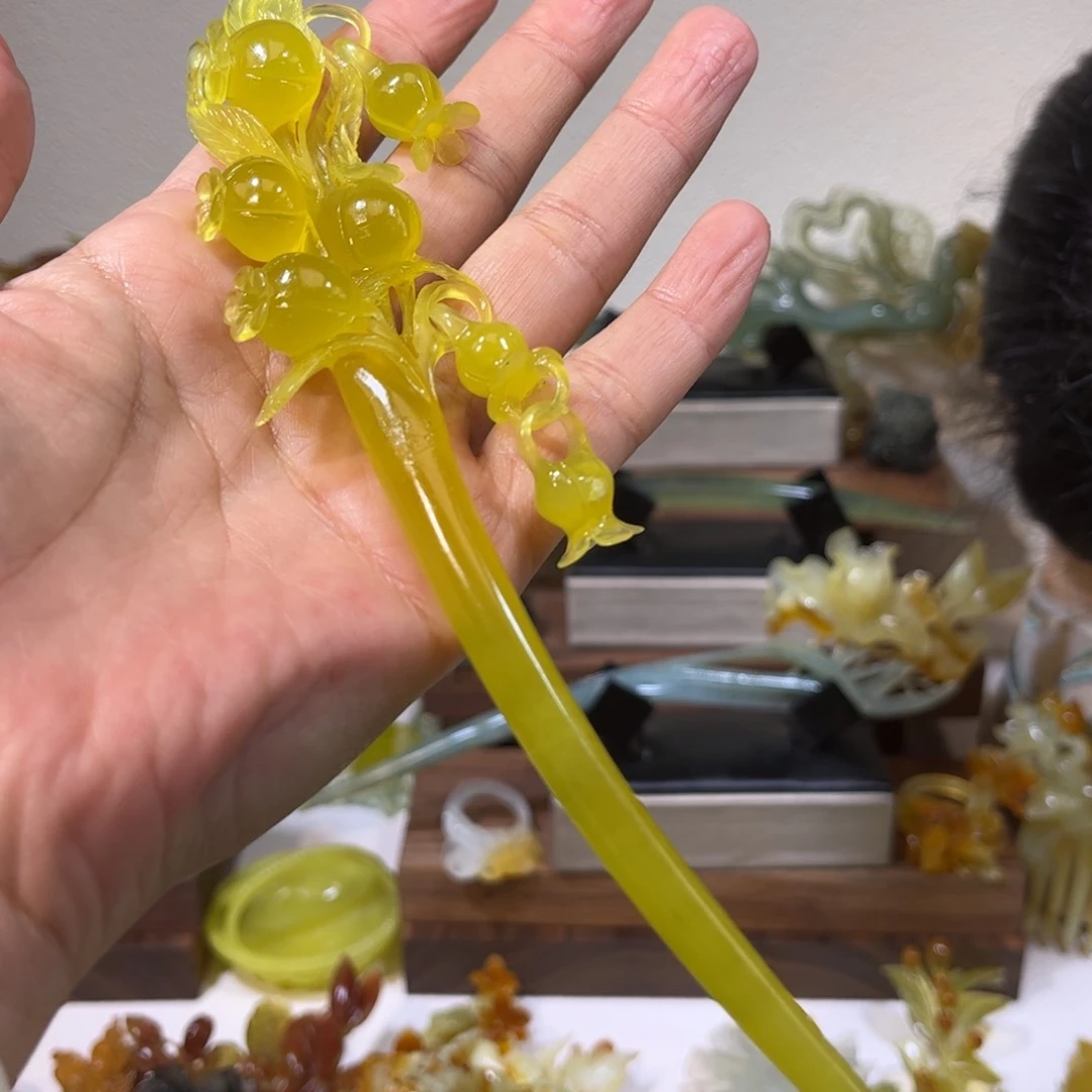 蛇纹石玉发簪合金小**师