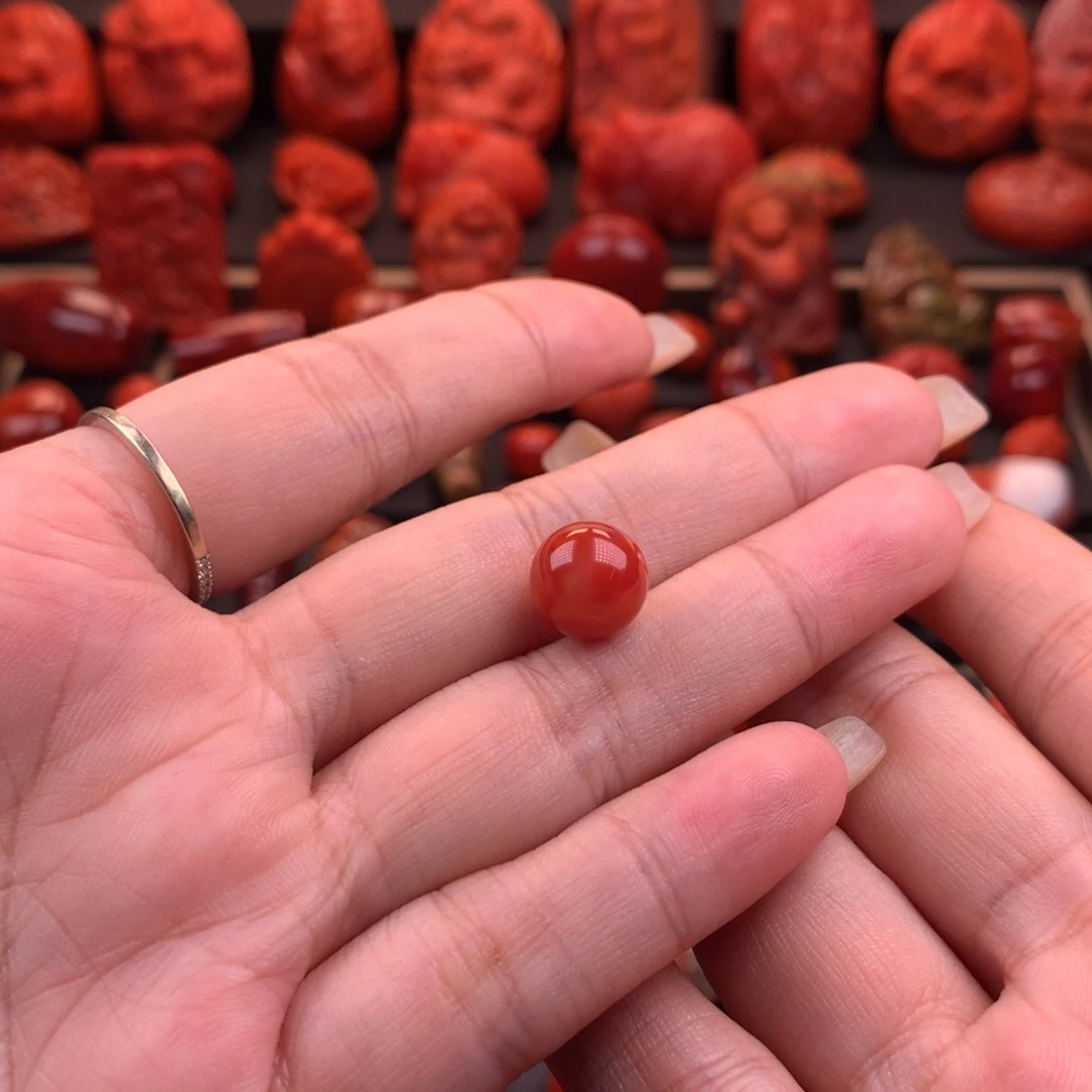 南红玛瑙南红川料原矿圆珠10.4mm未镶嵌