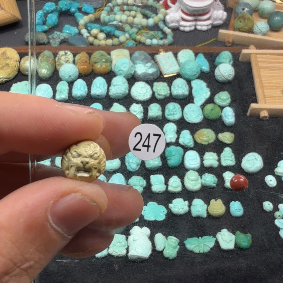 南红玛瑙未镶嵌珠宝奇石