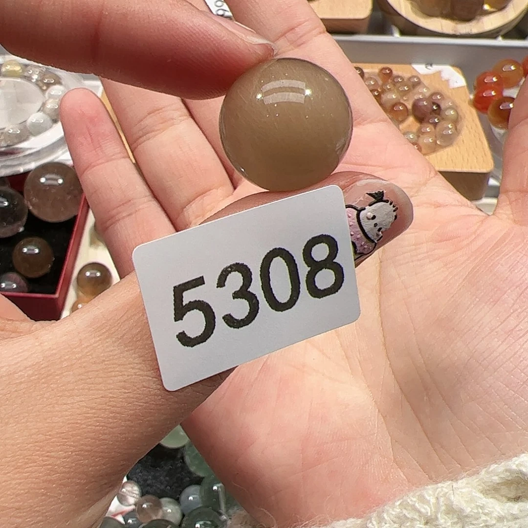 水晶未镶嵌大型摆件（非配饰）