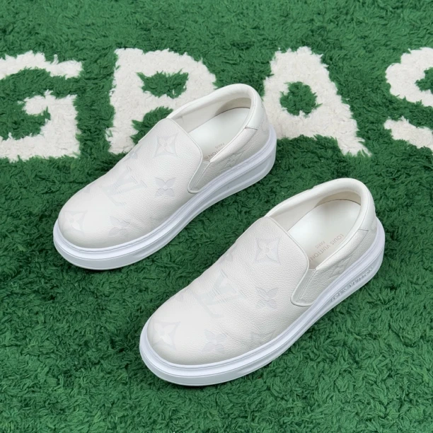 40.5码 98新 路易威登 LV Beverly Hills一脚蹬白色 UK6.5