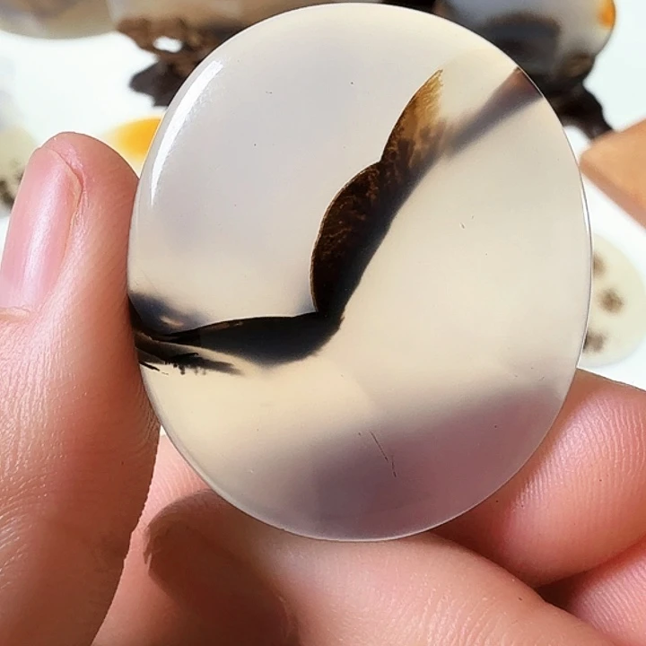 玛瑙/玉髓未镶嵌珠宝半成品
