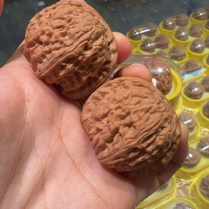 文玩核桃把件42白狮子