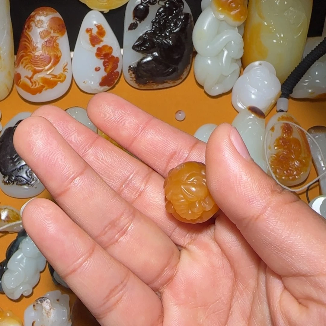 和田玉颈饰未镶嵌小*麦