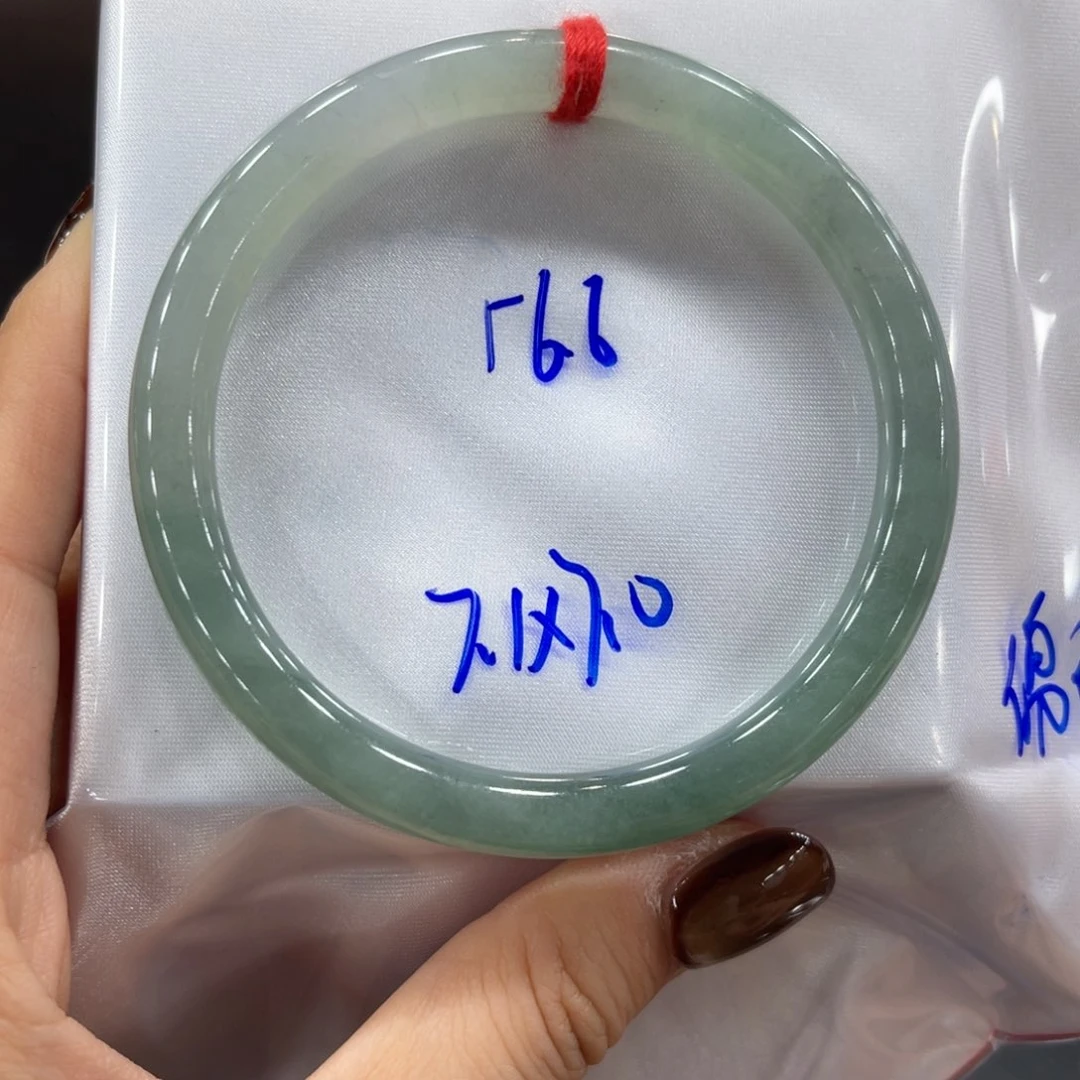 未镶嵌手镯翡翠翡翠