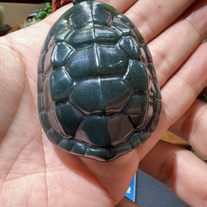 未镶嵌和田玉把件