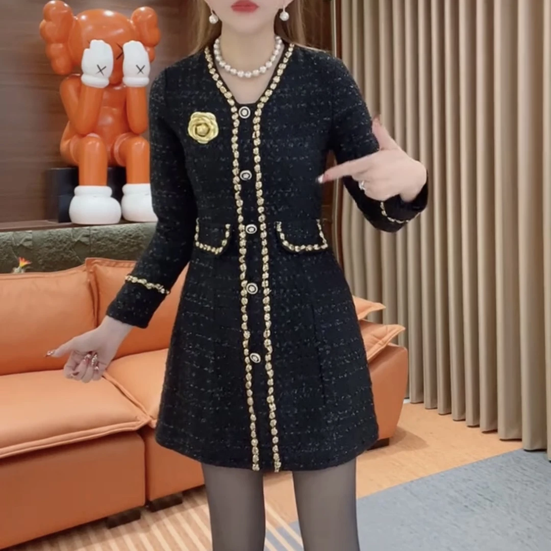 新款时尚小香风连衣裙