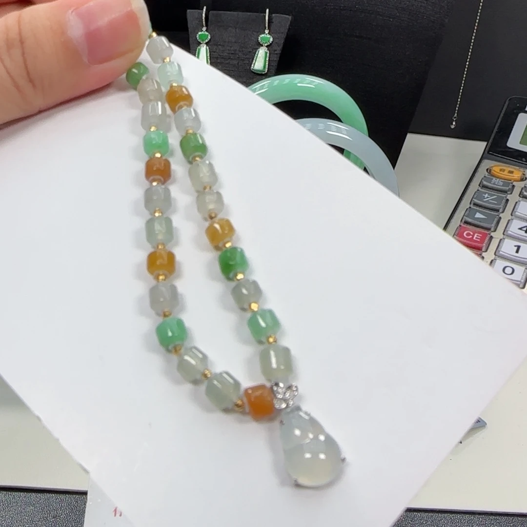 18K金镶嵌手链翡翠