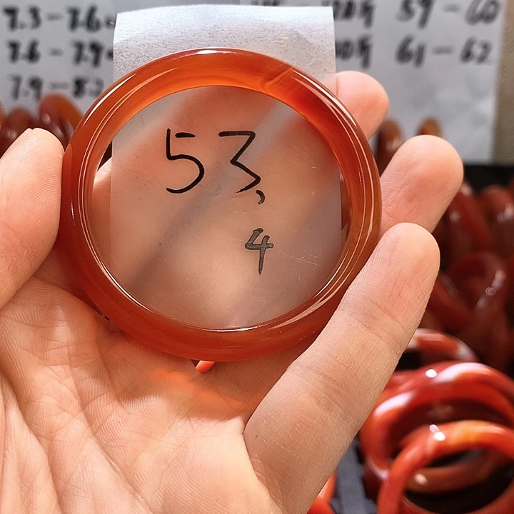 玛瑙/玉髓手镯未镶嵌