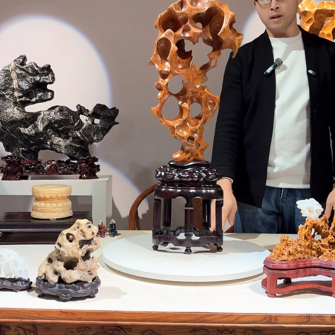 衡***臣太湖石北丹水石高75宽30