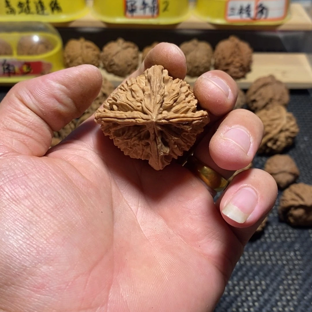 3***1文玩核桃吊坠异形