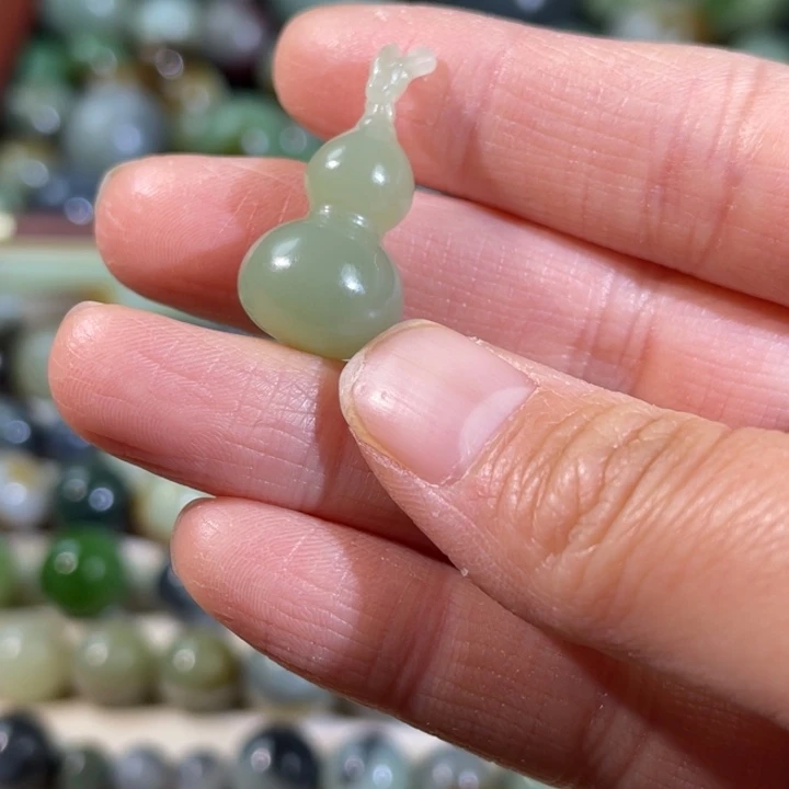 和田玉（糖玉）未镶嵌珠宝半成品