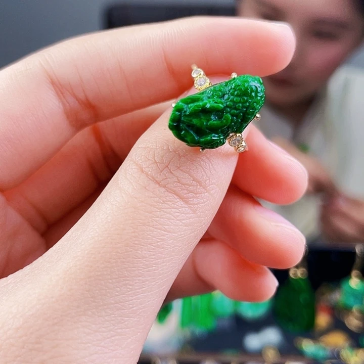 翡翠戒指银S925镶嵌饰品