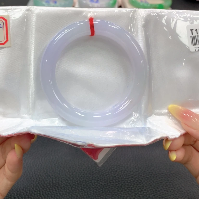 【闪购商品】翡翠手镯未镶嵌翡翠
