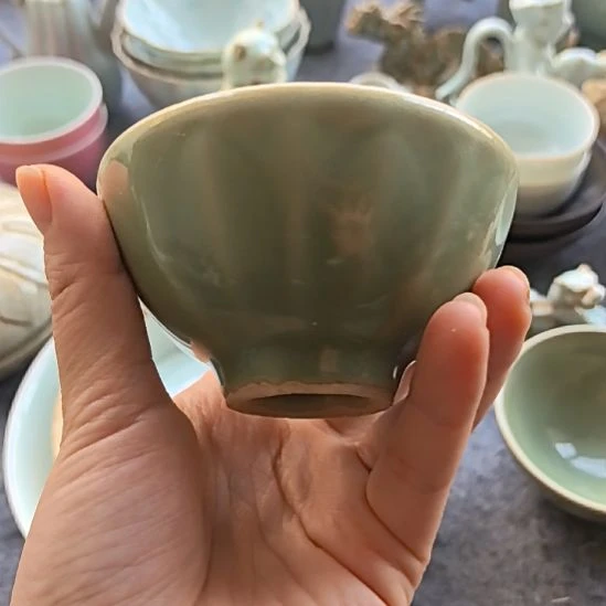 瓷片龙泉窑杯子一个全品