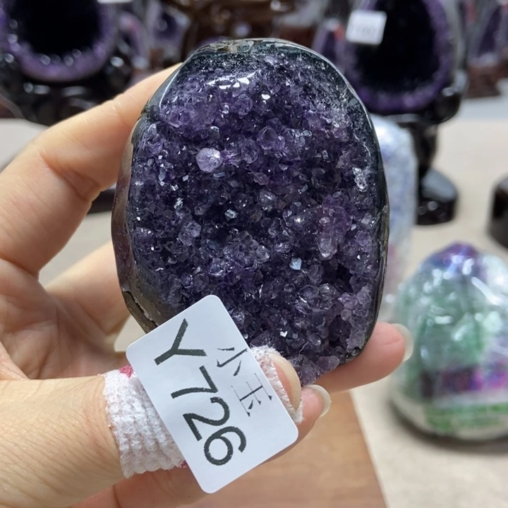 水晶未镶嵌大型摆件（非配饰）摆件