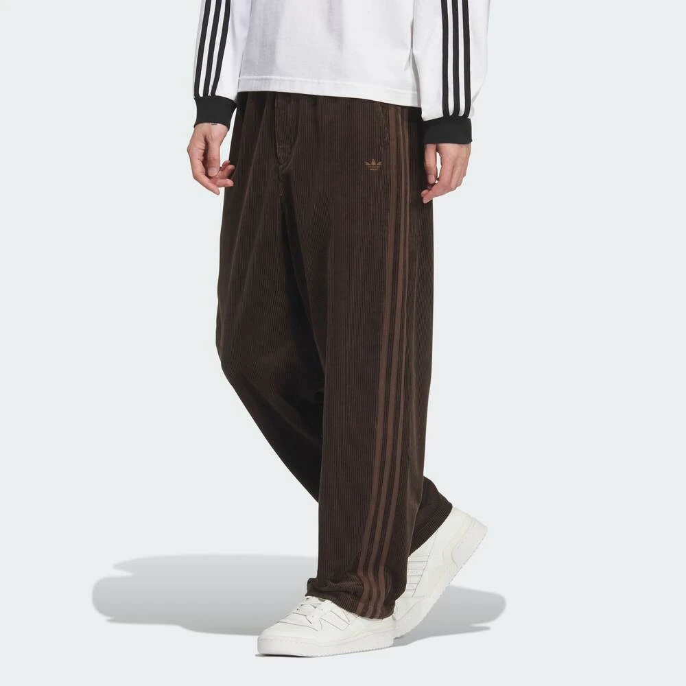 adidas阿迪达斯三叶草男子TAPERED PANTS梭织长裤KS5976