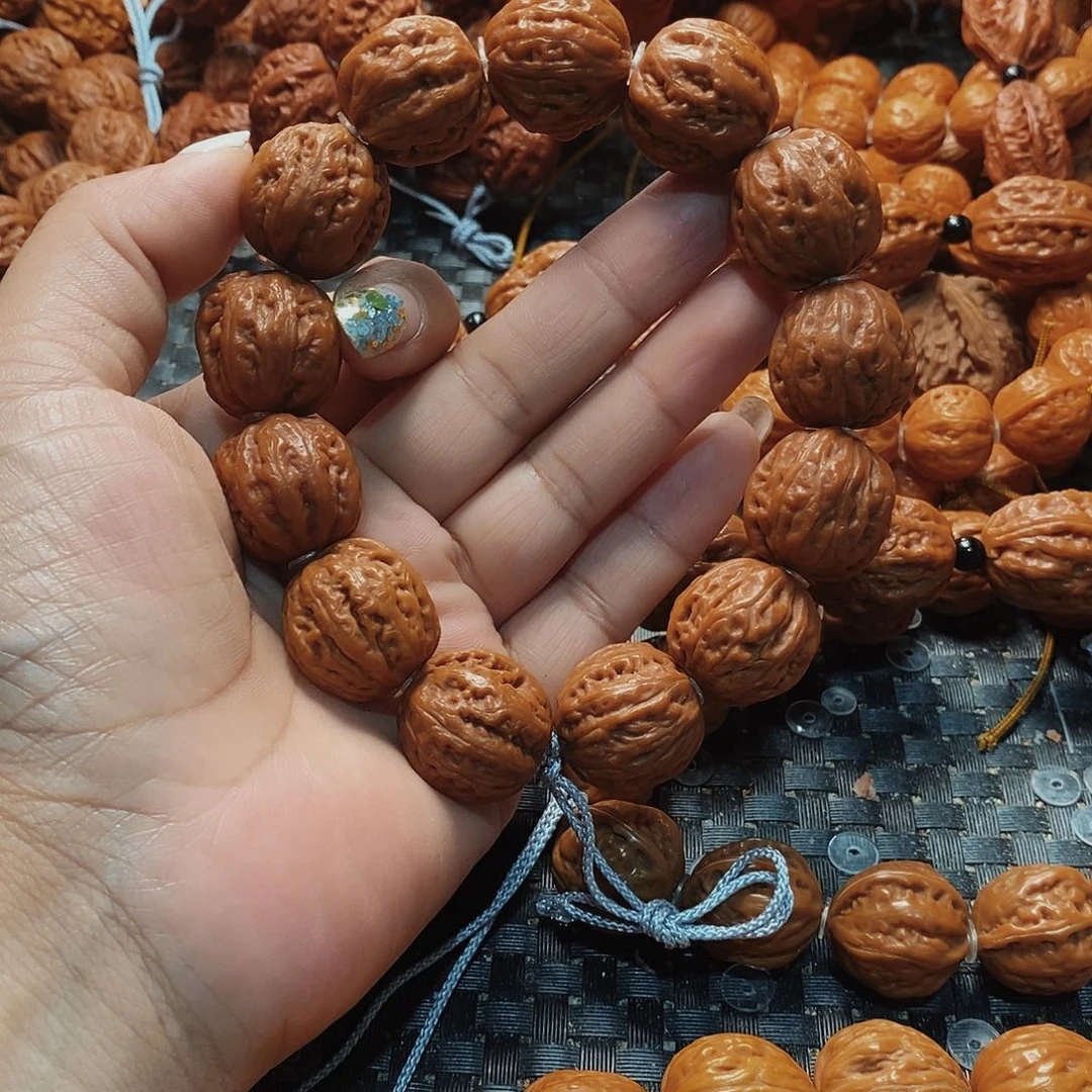 假***家文玩核桃手串粗筋八棱