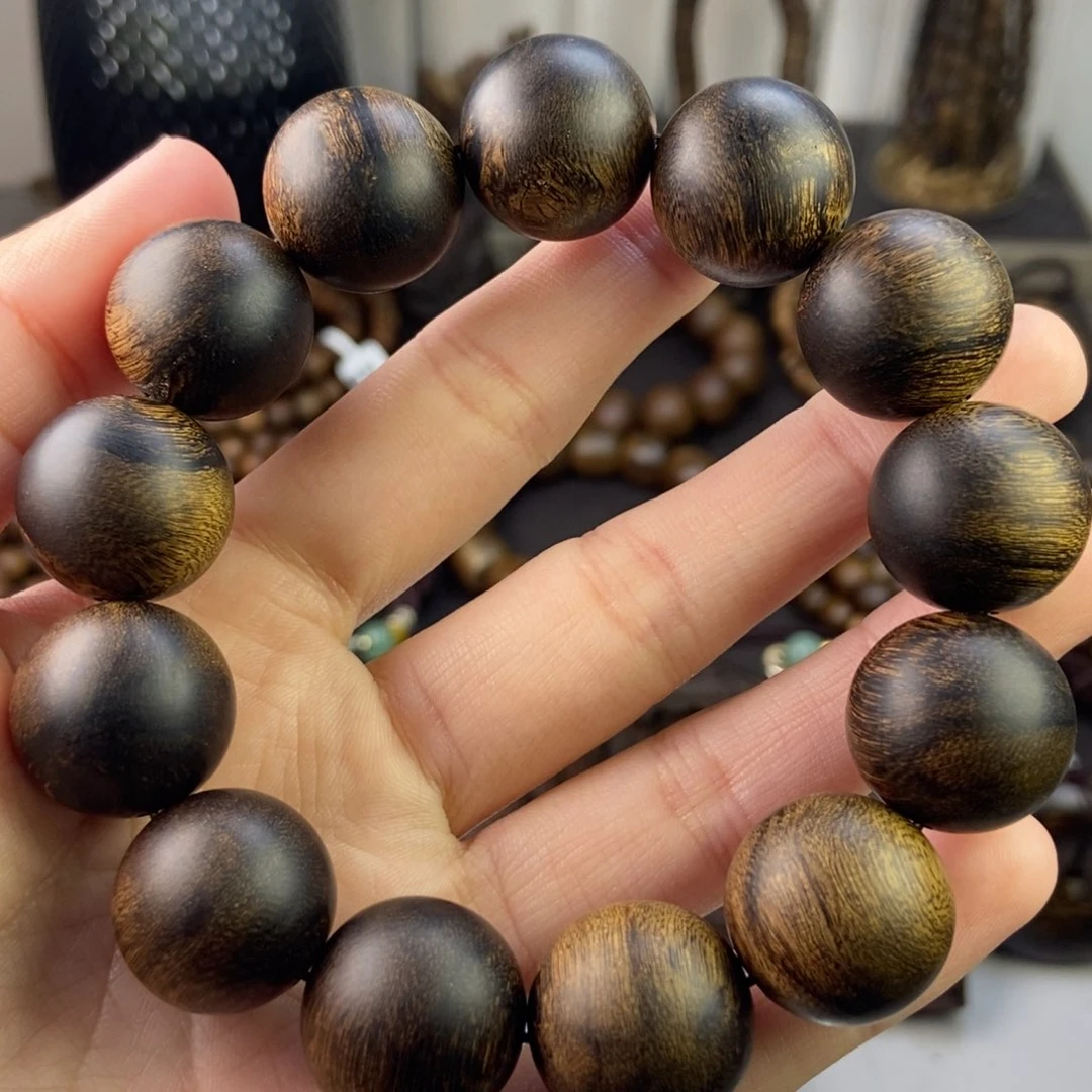 沉香手串兔*贝越南芽庄白瘤疤虎斑