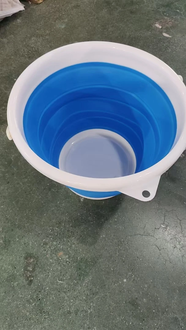 蓝色圆形户外足浴桶泡脚桶多用途直径30高度25