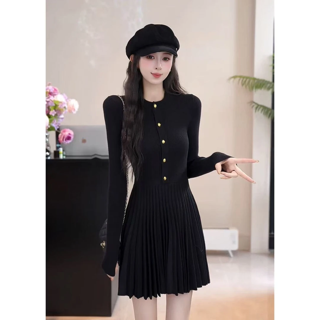 YUANLIANSU/圆脸酥【夜影星空】秋冬减龄黑色修身显瘦针织连衣裙女