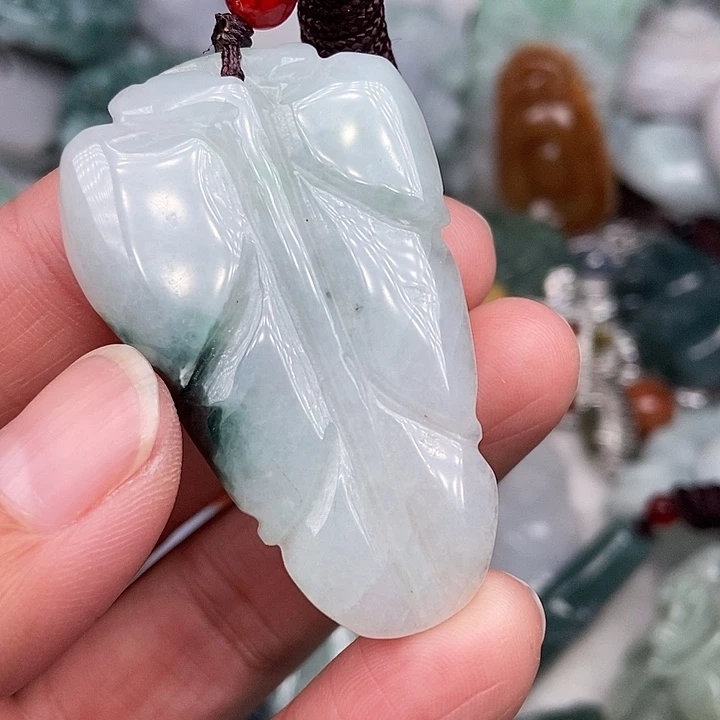 颈饰未镶嵌翡翠q