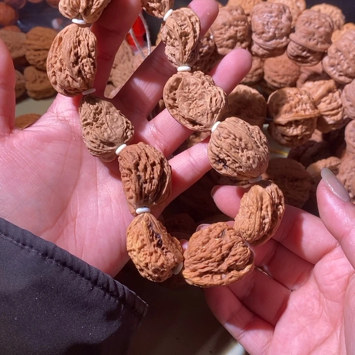 用***1文玩核桃手串…………