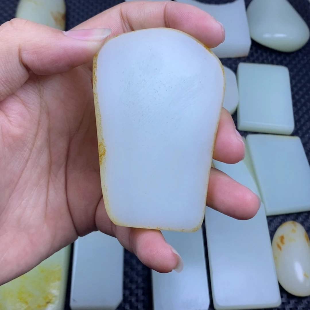 落***风定制和田玉未镶嵌定制