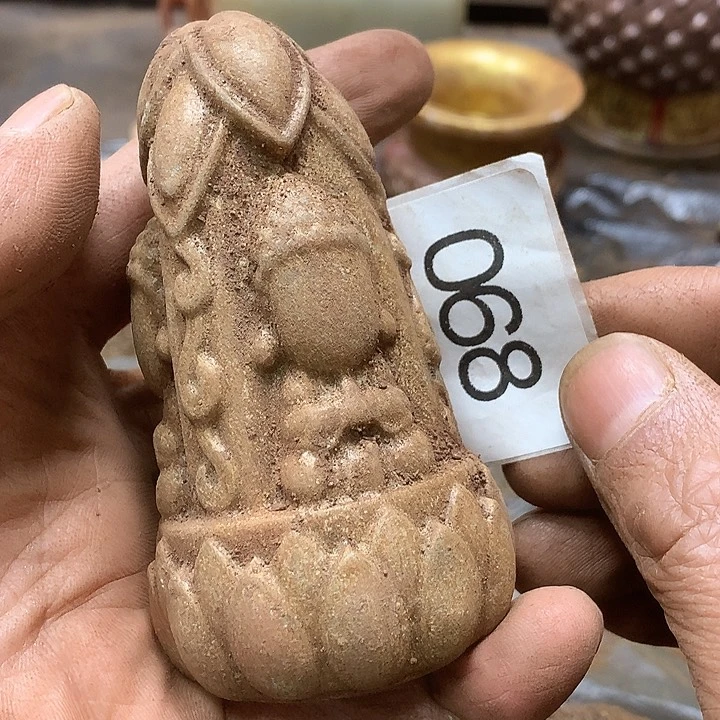 未镶嵌和田玉挂件c**n