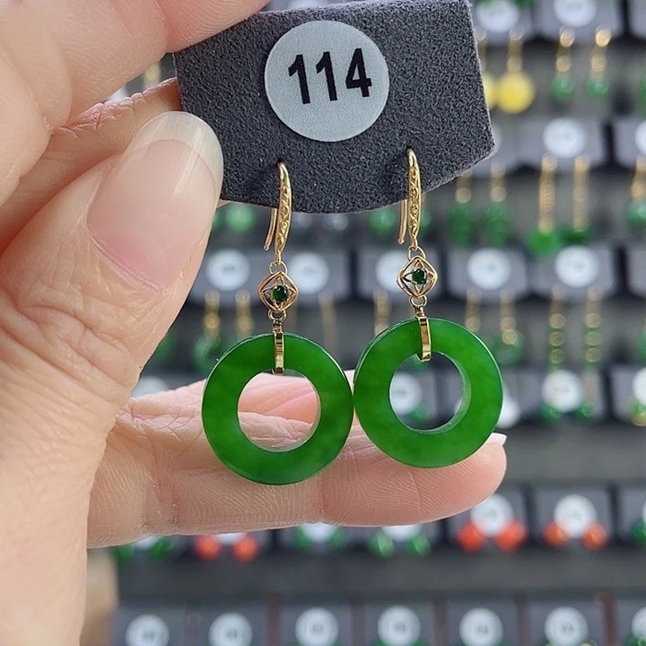 18K金镶嵌和田玉耳饰