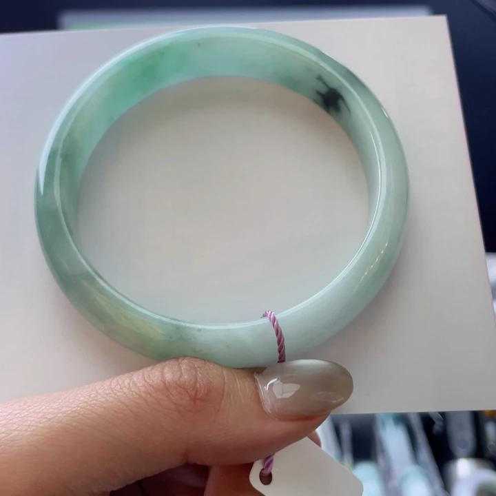 翡翠未镶嵌手镯60