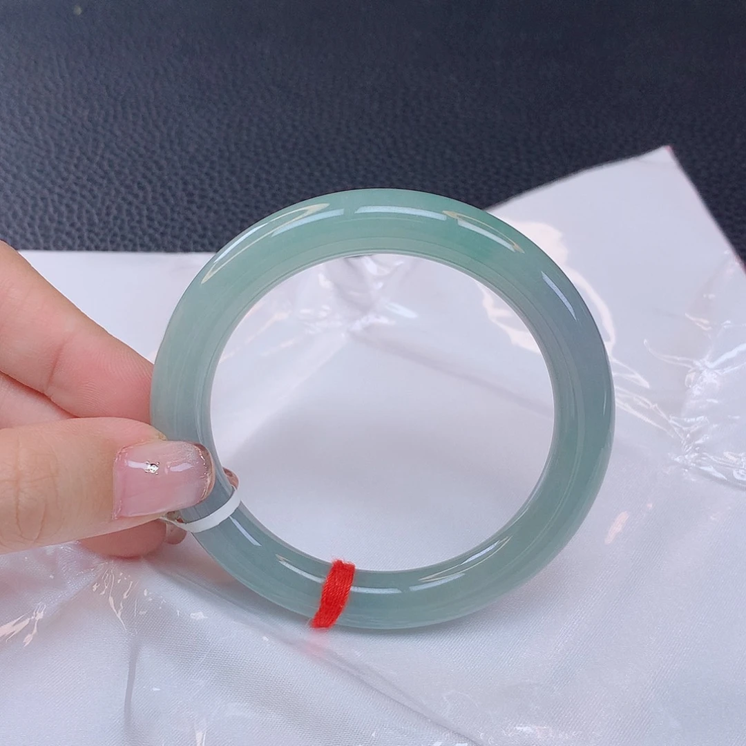 翡翠手镯未镶嵌翡翠3050