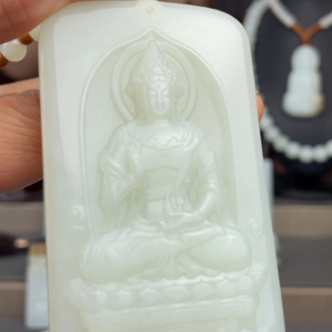 【闪购商品】颈饰未镶嵌和田玉