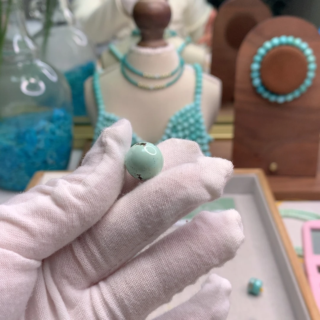 绿松石未镶嵌饰品