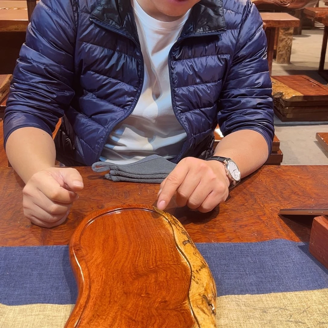 玉木（非红木类）巴花学名古夷苏木