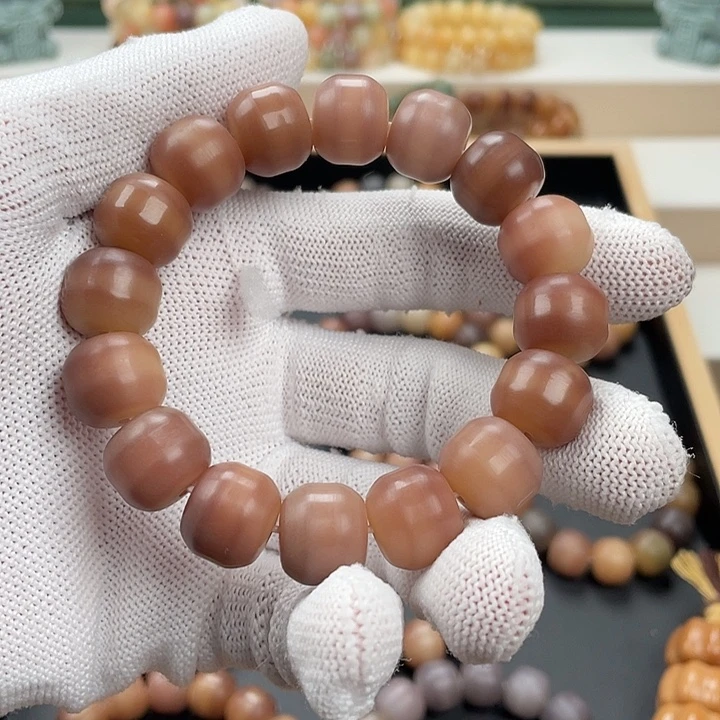 白玉菩提吊坠卡14手工干磨通货