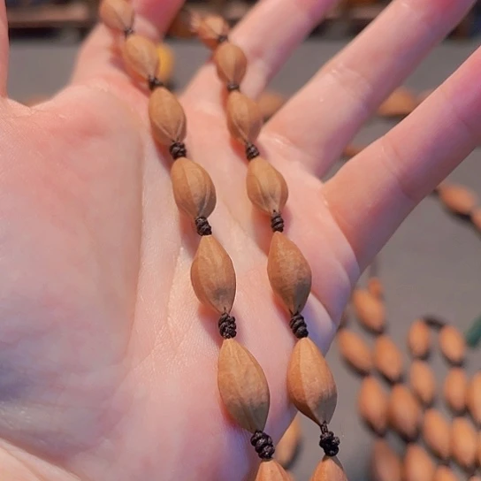 花***爸0.8小金瓜子手持17粒