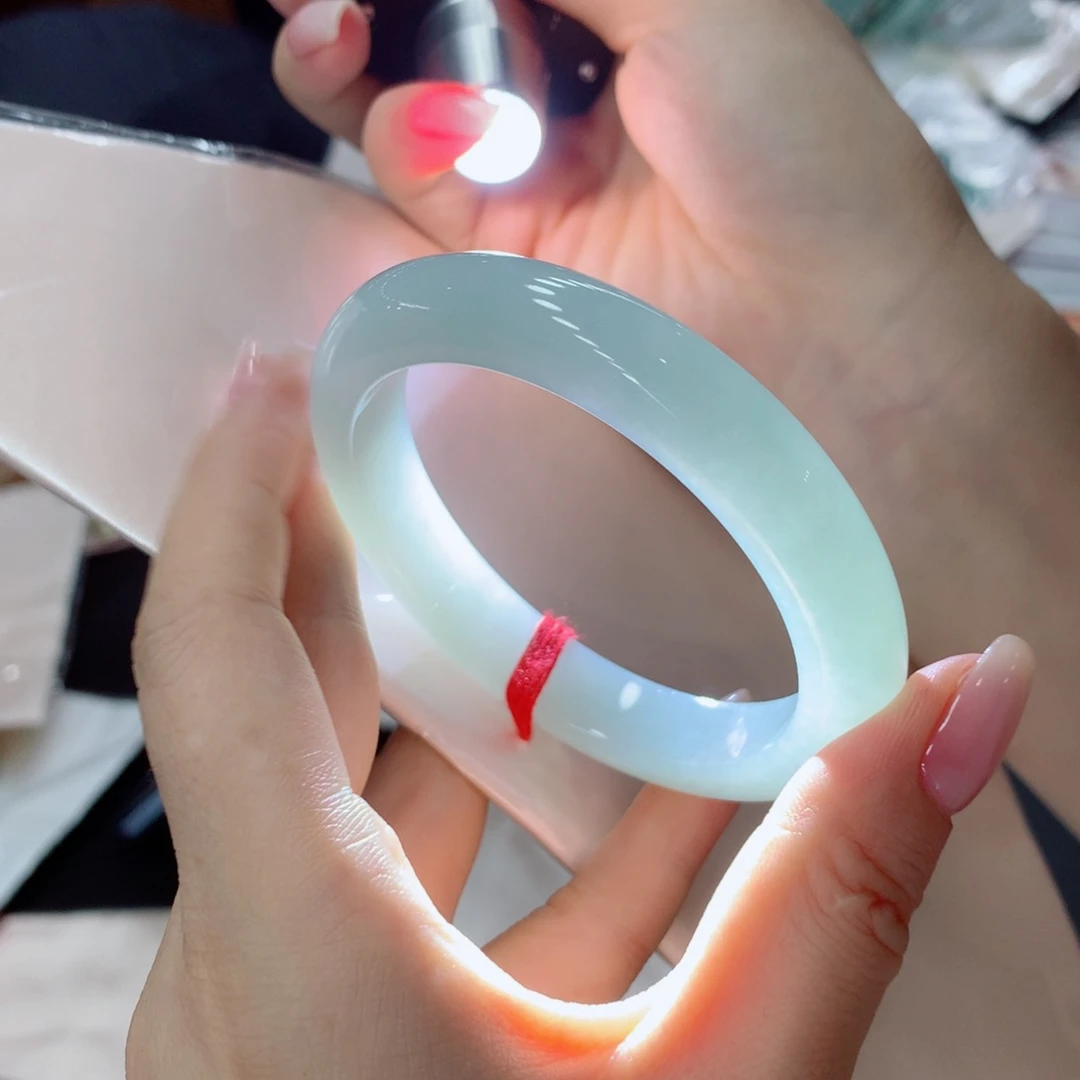 翡翠手镯未镶嵌✨****葉买断