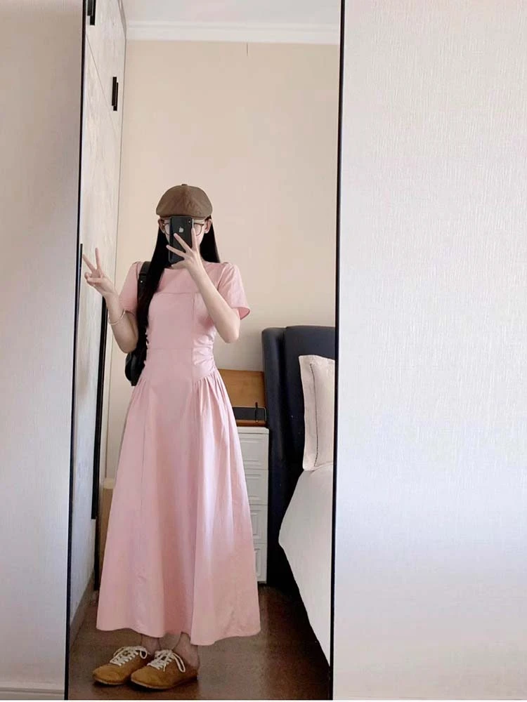 独特别致褶皱收腰短袖连衣裙女夏季法式气质甜美粉色圆领a字长裙