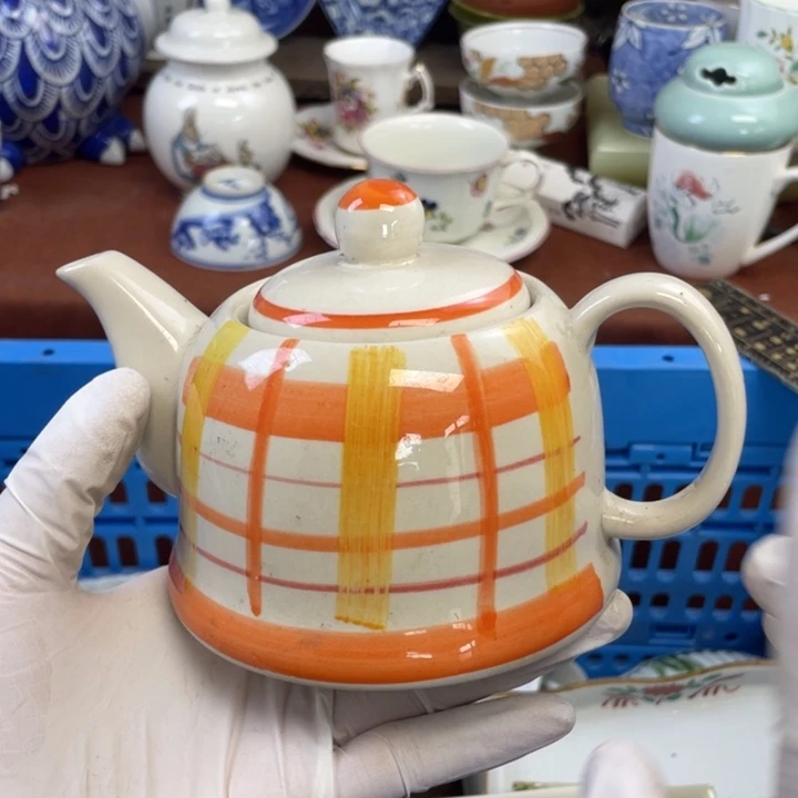 他家瓷器真美…开播了