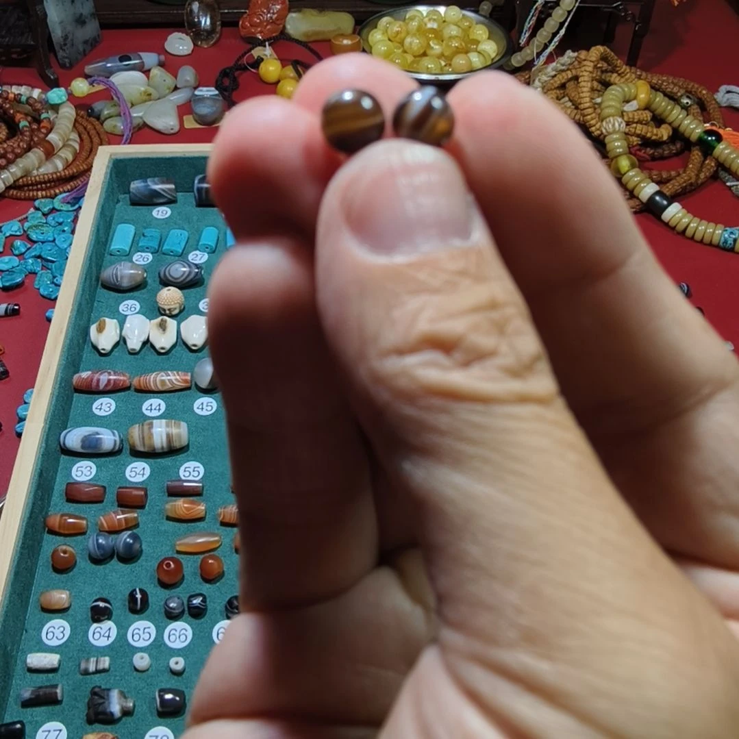 玛瑙/玉髓未镶嵌珠子天然原矿玛瑙