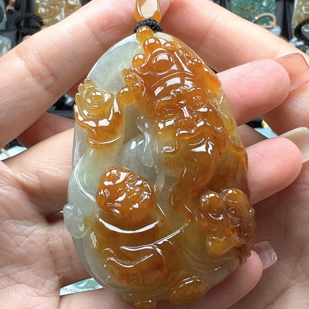 颈饰未镶嵌翡翠财神
