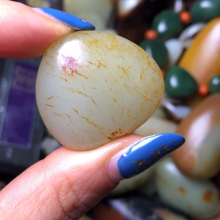 和田玉未镶嵌珠宝奇石